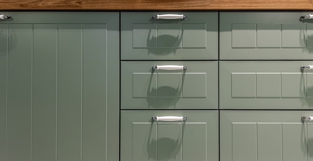 Lacado de puertas y muebles en Vigo